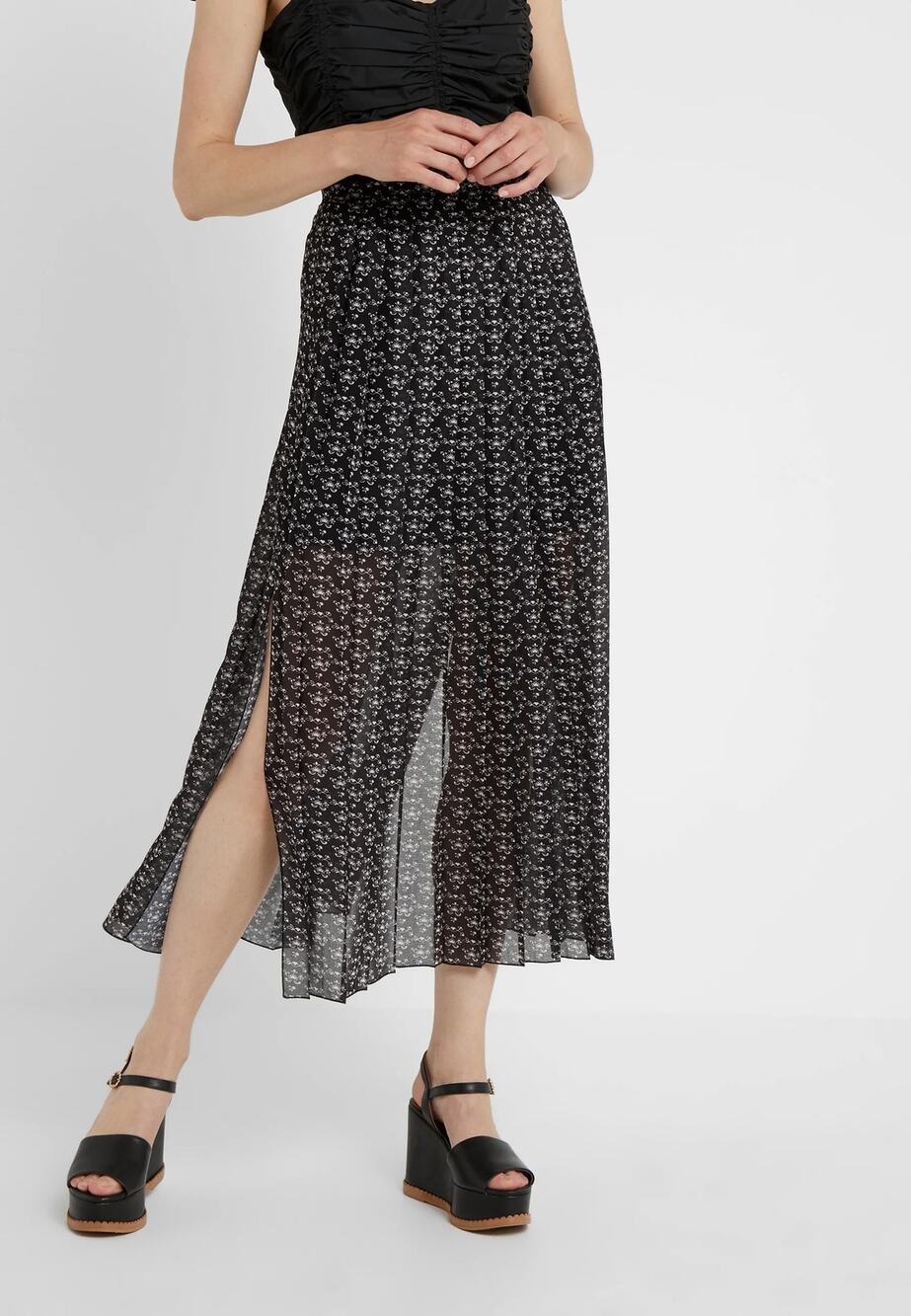 See By Chloe Semi-Sheer Slit Pleated Maxi Skirt Black Size FR 38 US 6